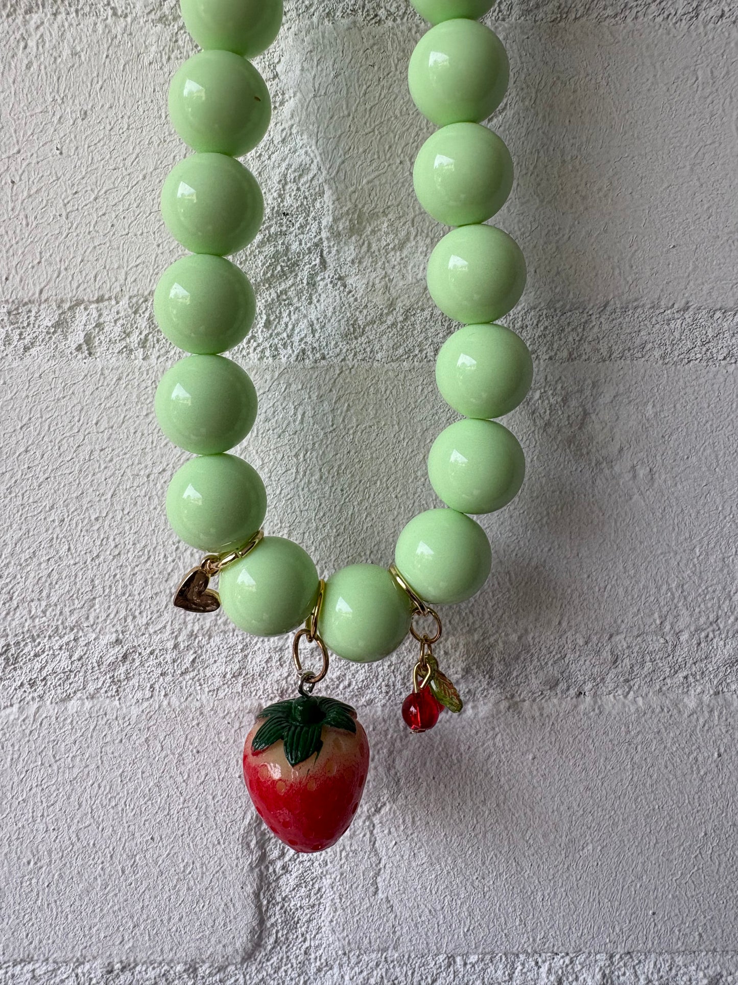 Kralenketting met bedels
