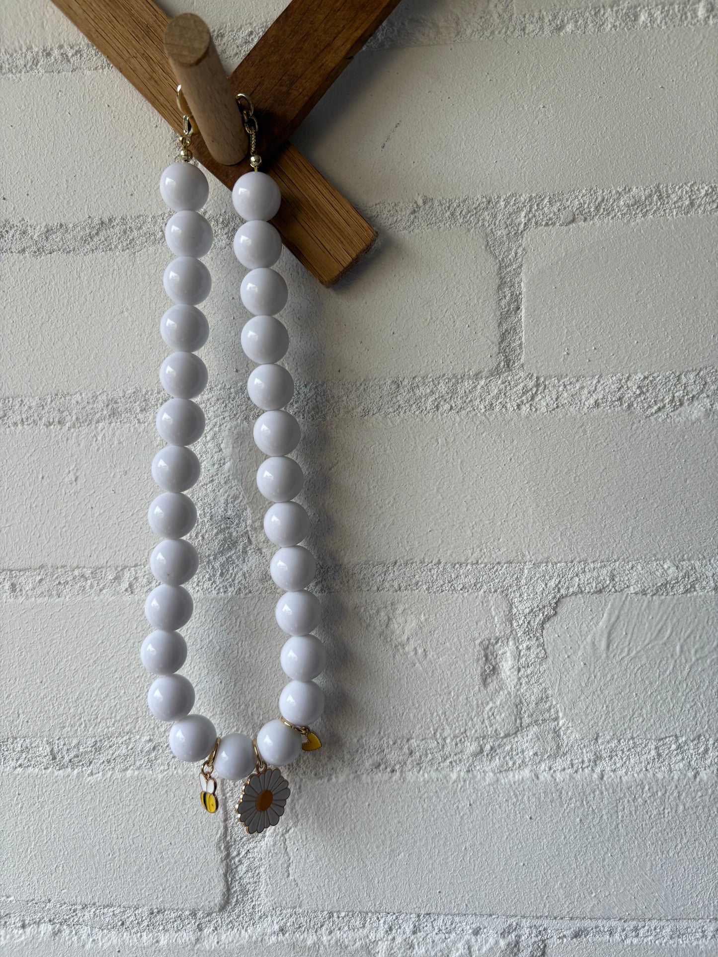 Kralenketting met bedels